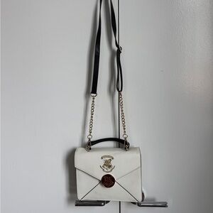 Harry Potter Hogwarts Letter Purse